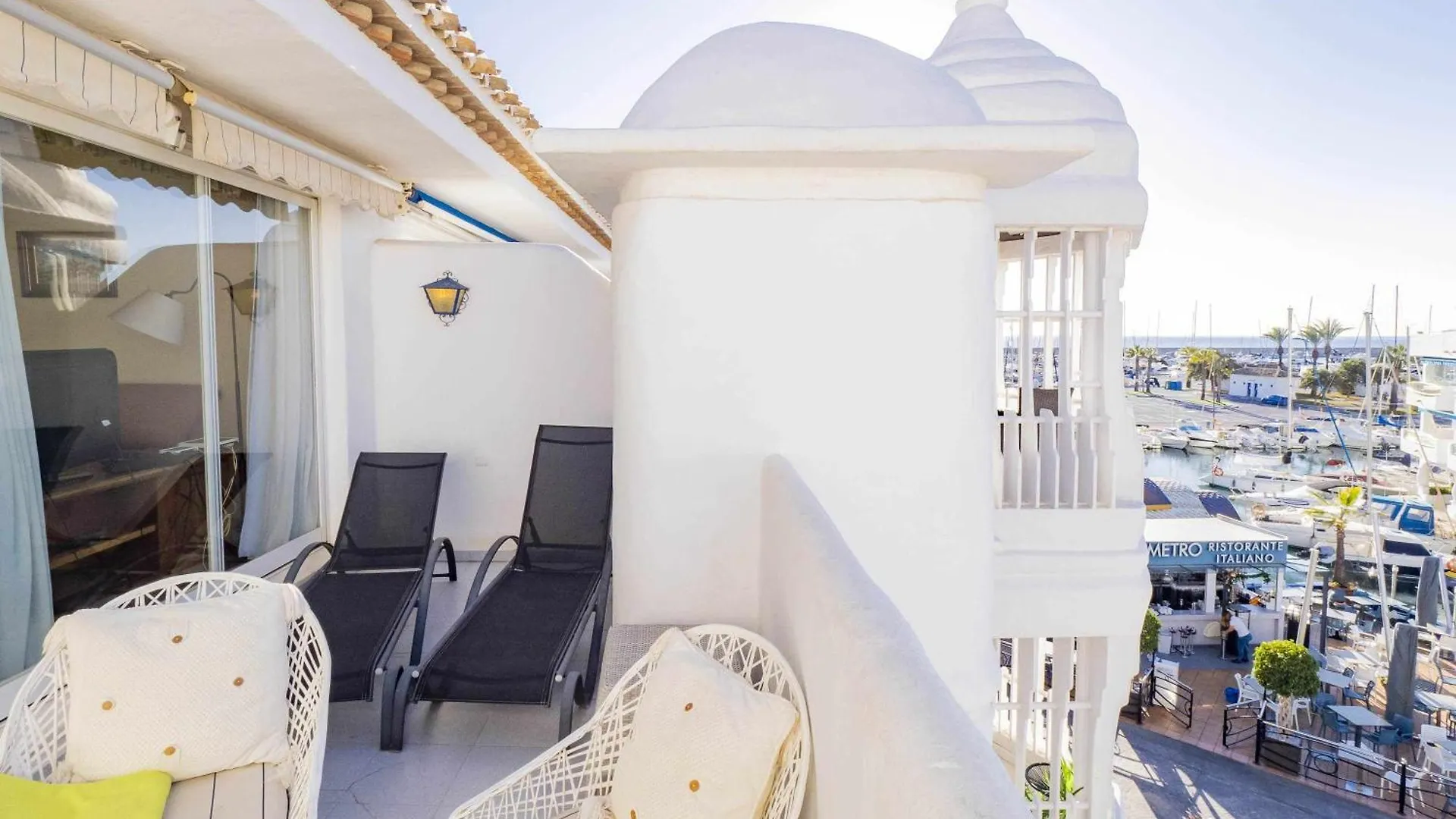 Apartamento Terraza en la Playa de Benalmádena España