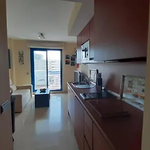 https://apartamento-en-complejo-residencial-con-piscina.es-andalucia.com
