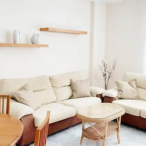 https://centric-and-spacious-apartment.tenerifehoteles.net
